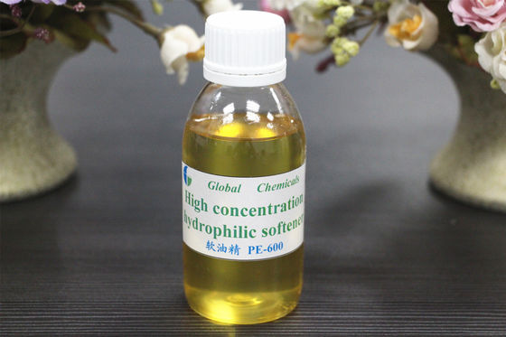 نرم کننده کتیونیک مایع زرد تیره PE -600 غلظت بالا هیدروفیل