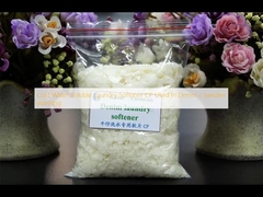 نرم کننده لباس های محلول در آب سرد استفاده می شود در شستشوی جین / سویتر